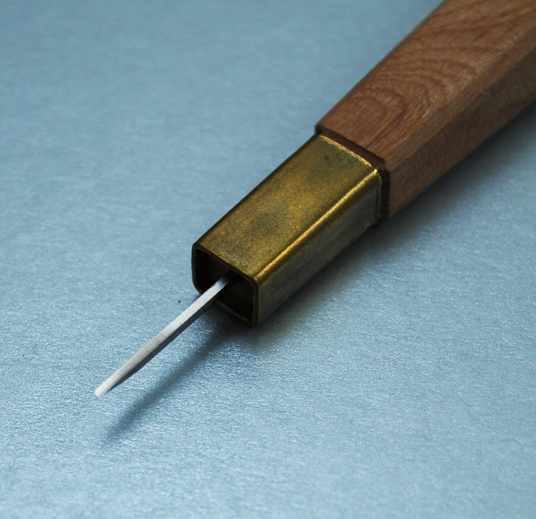 Aisuki 1mm (Chisel Shape) Japanese Woodcut Printmaking