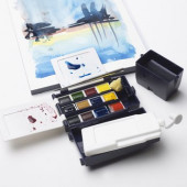 Winsor & Newton Artists Field Box 12 Half Pans